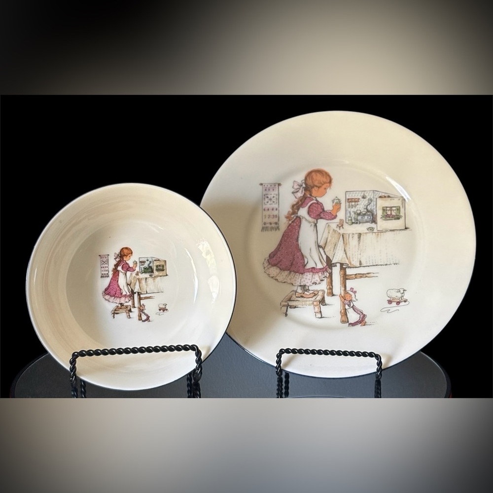 LENOX Special Girl with Dollhouse Matching Childs Plate/Bowl Set